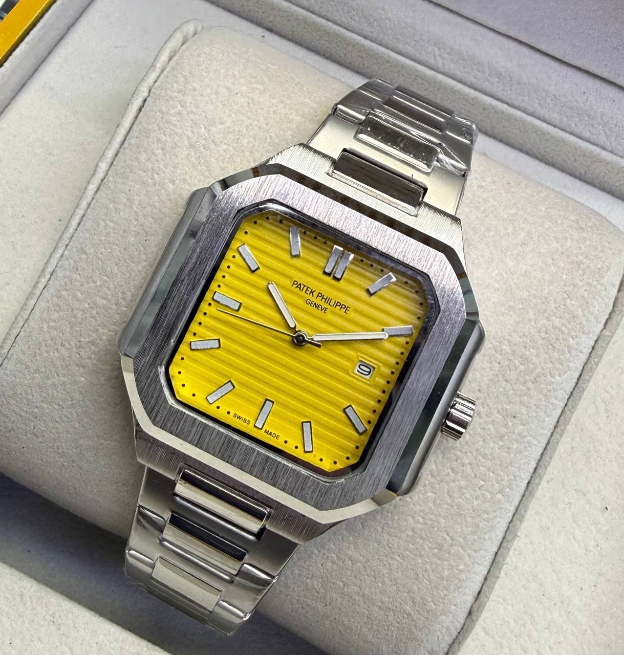 شارژ مجدد  پتک فلیپ  مدل Patek Philippe Cubitus  مردانه قفل پروانه ای تاریخدار