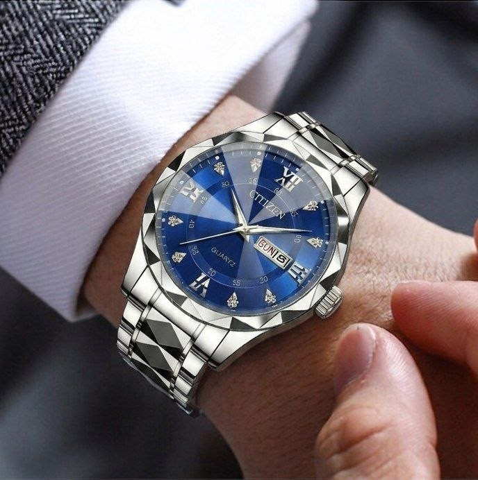CITIZEN Couple watch ⌚️سی تیزن مدلی نو رفرانس4200GO دارای روز شمار و ایام هفته طرح الماس بند استیل مقاوم دربرابر آب قفل کلیپسی موتور کوارتز