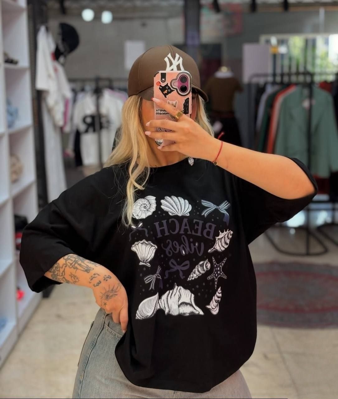 تیشرت باکسی 😍luxury😍 (کاملا مزونی) ➖سایز بندی :فری سايز از 36 تا 46 ➖جنس : نخ پنبه سوپر