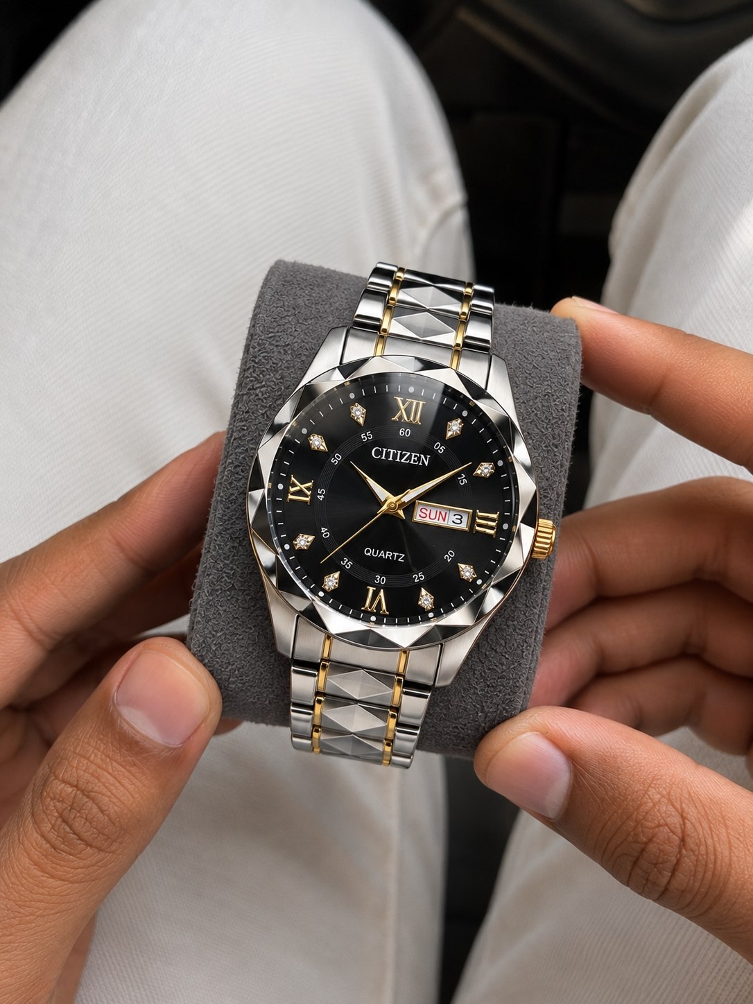 CITIZEN   Couple watch                ⌚️سی تیزن مدلی نو  رفرانس4200GO دارای روز شمار و ایام هفته  طرح الماس بند استیل مقاوم دربرابر آب  قفل کلیپسی  موتور کوارتز