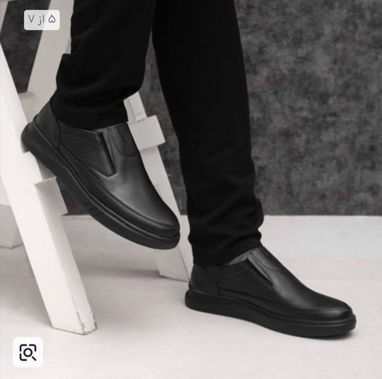 نام : کفش مردانه مدل loka🔥👟 ✅جنس رویه چرم صنعتی لکسوس ✅زیره از جنس پلیمر دور دوخت شده ✅️سایزبندی 40 تا 44